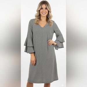 Mlle Gabrielle Women's Striped Black and White Ruffle Sleeve Dress Large